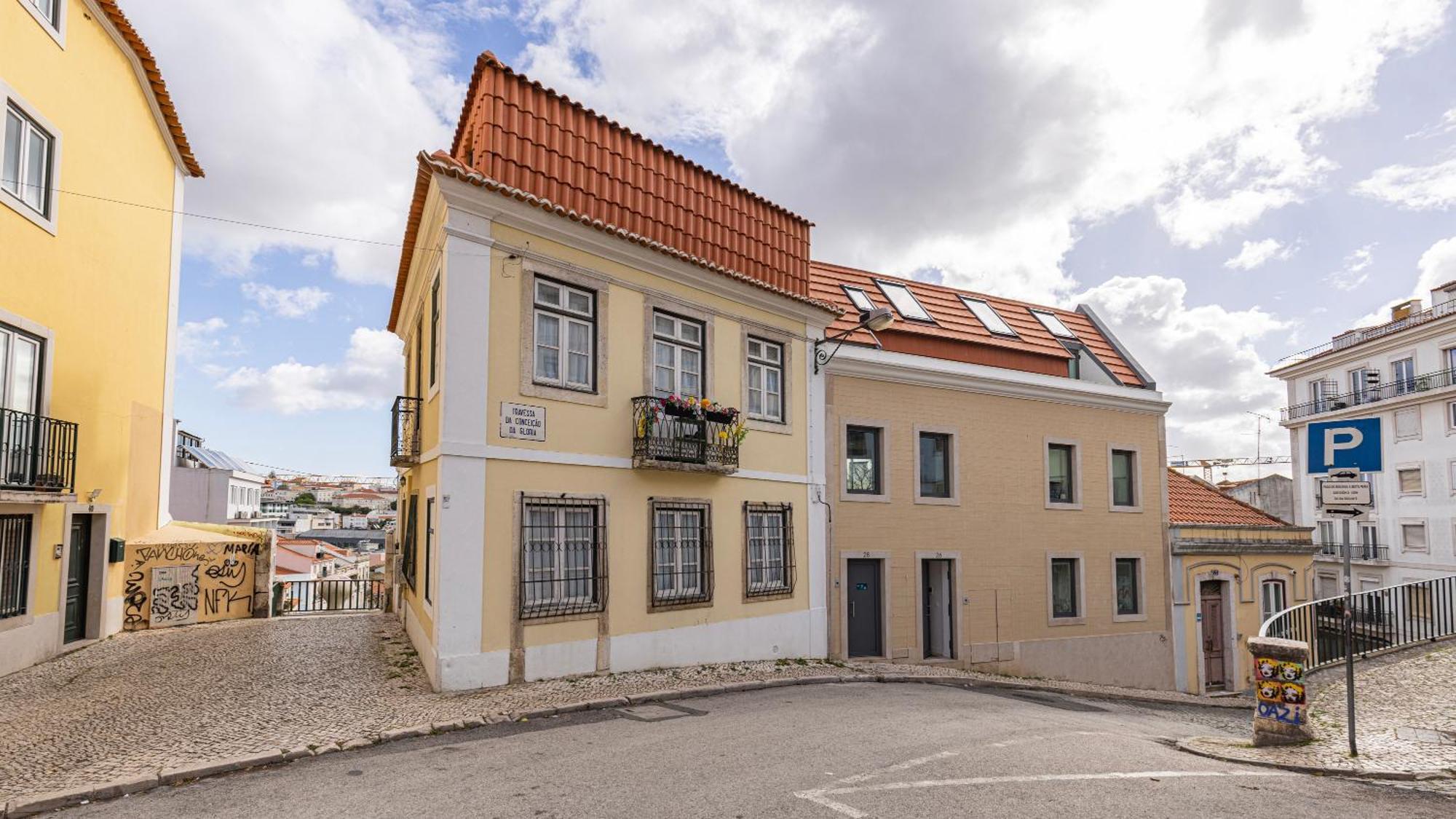 Classy 2Bdr House With Balcony By Lovelystay Lisbon Exterior photo